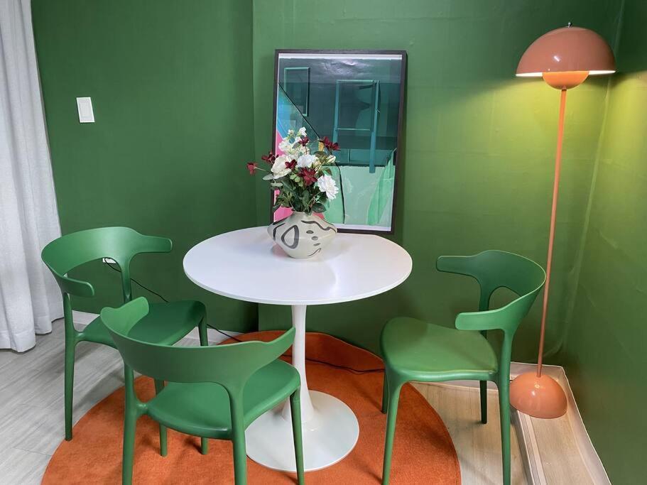 Pangsapuri Chic 2-bedroom In Hongdae *