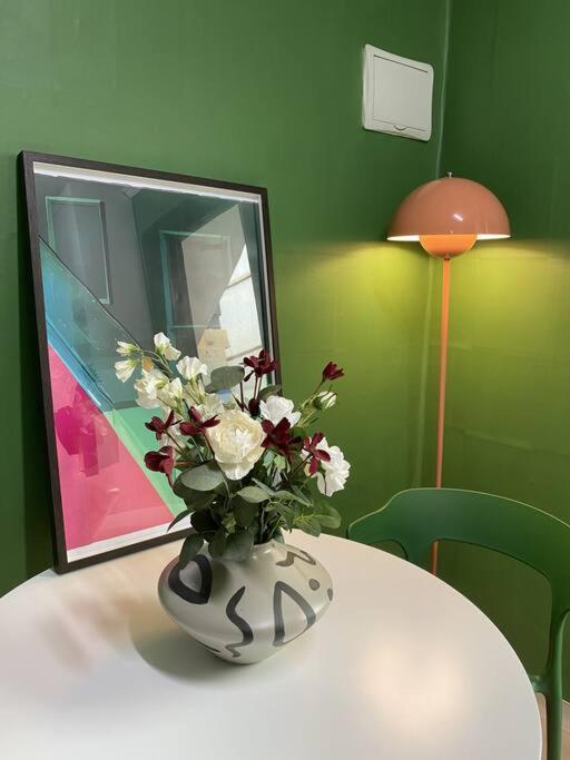 Chic 2-bedroom In Hongdae Apartment *